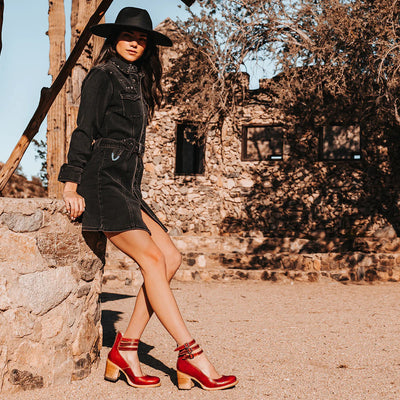 Ever - Women’s Round Toe Chunky Heels