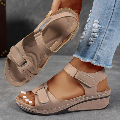 Nyx | Stability + summer sandal