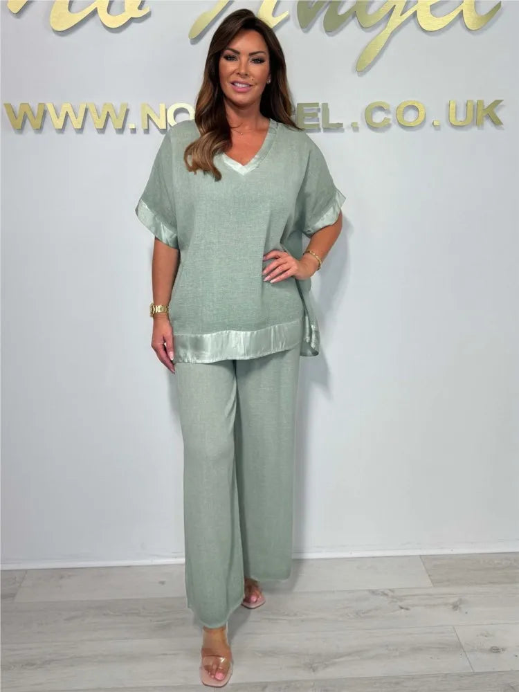 SerenaSet™ – V-Neck Top & Wide-Leg Pants